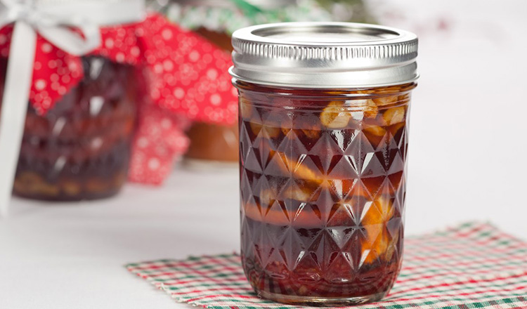 Cranberry-apple brandy syrup