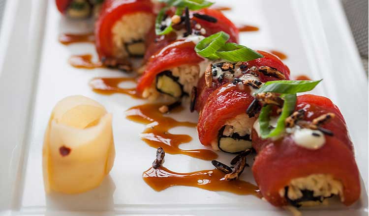 hijiki vegetarian sushi roll
