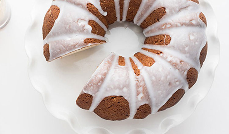 eggnog bundt cake