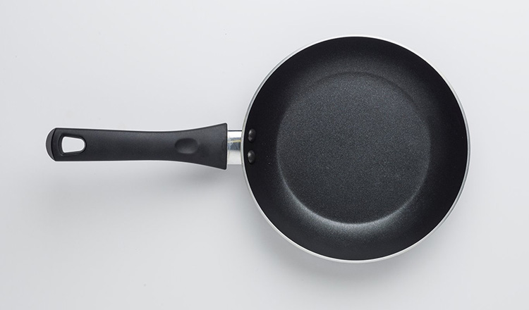Nonstick pan