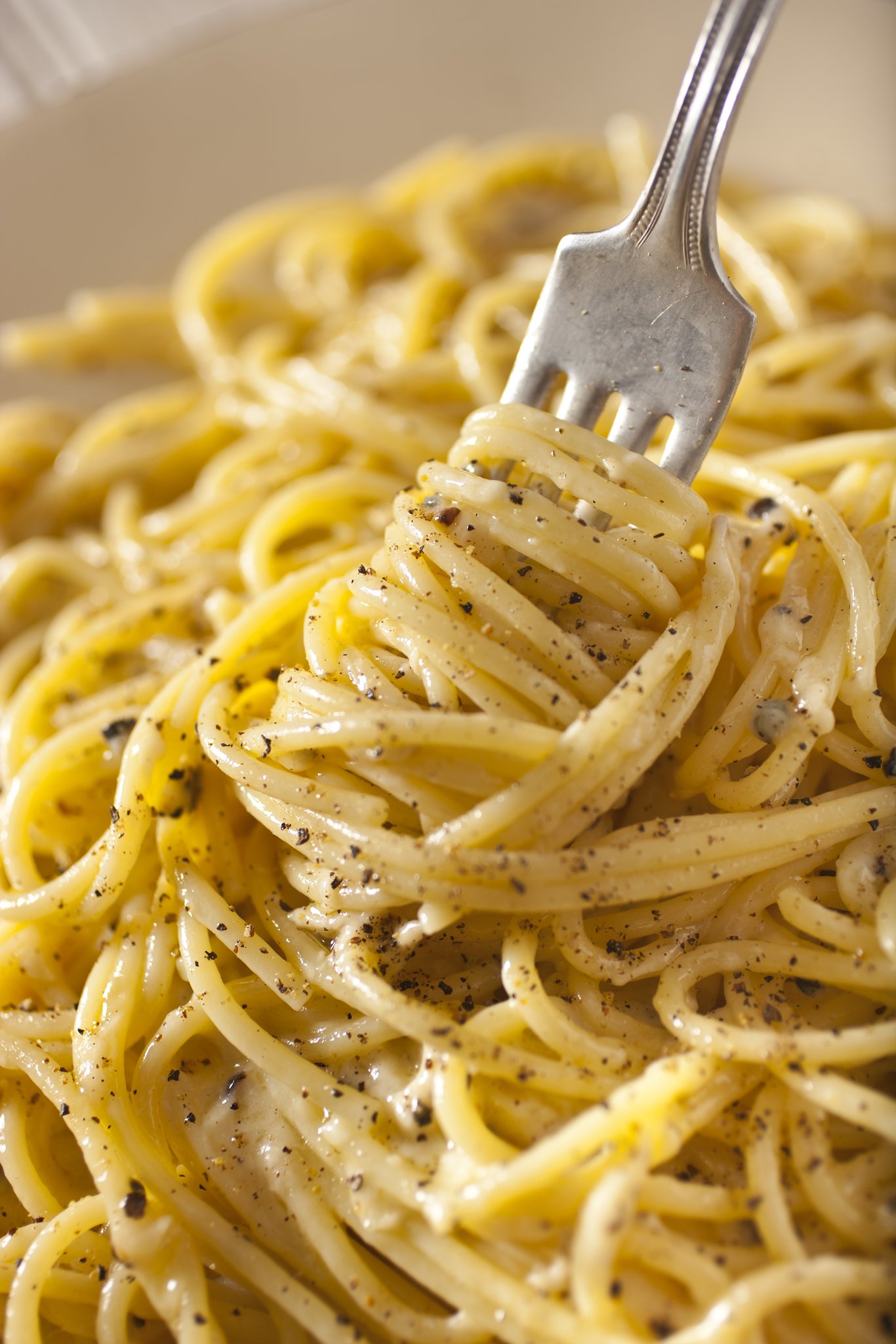 Plate of Cacio e Pepe.