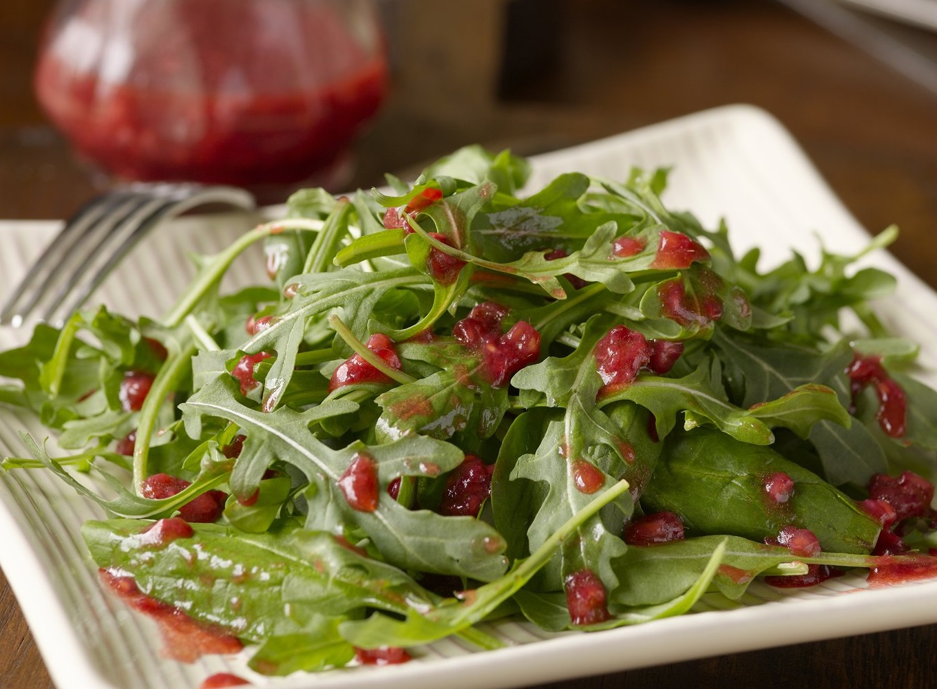 Arugula and Spinach Salad with Raspberry Dressing - CIA Foodies