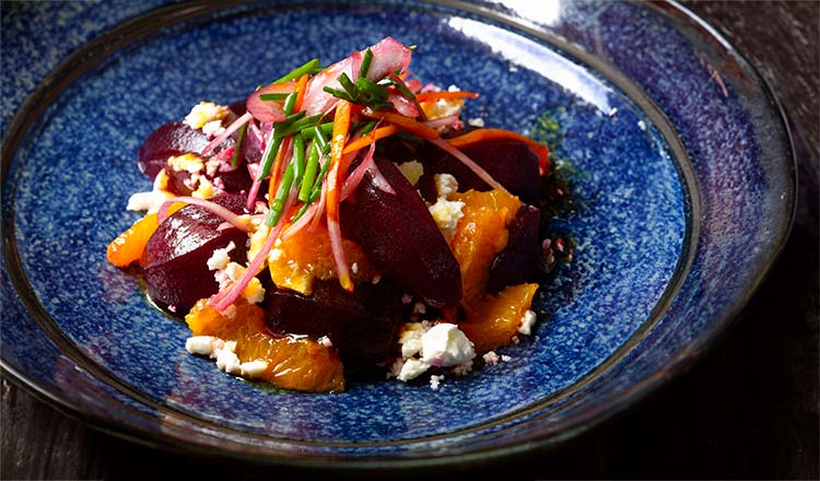 Beet salad with feta and tangerines