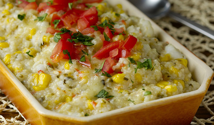 Grits with Corn and Hominy