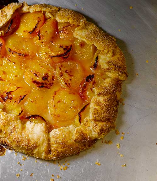 Apricot free-form tart