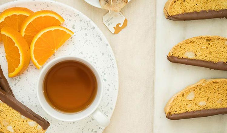 Cup of tea with biscotti