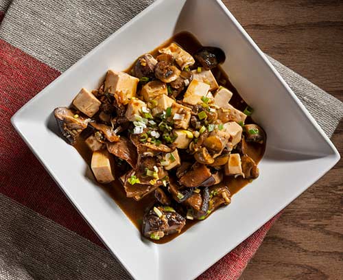 Tofu with mushrooms
