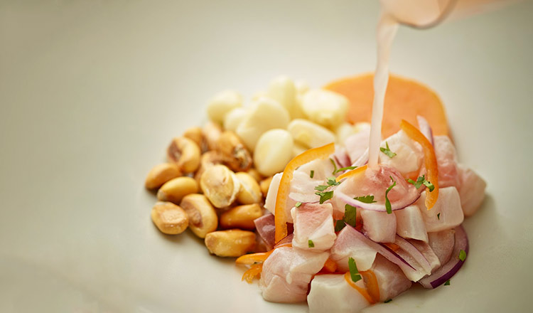 Ceviche Tradicional con Leche de Tigre (Peruvian Ceviche with Leche de Tigre)